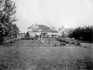 Residence of William E. Major, Shore Road